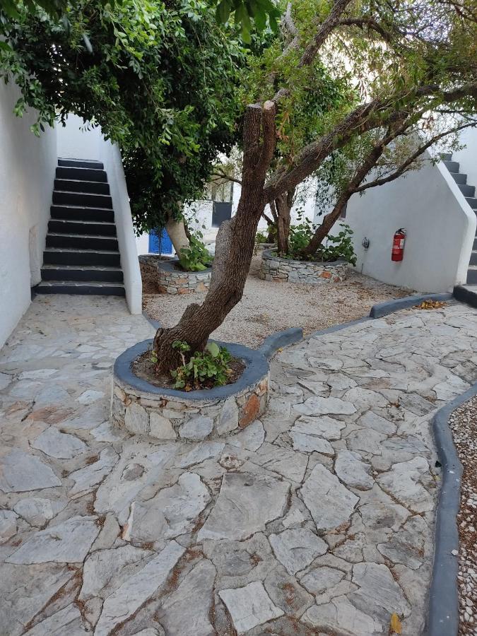 Porto Sikinos Hotel Alopronia Экстерьер фото