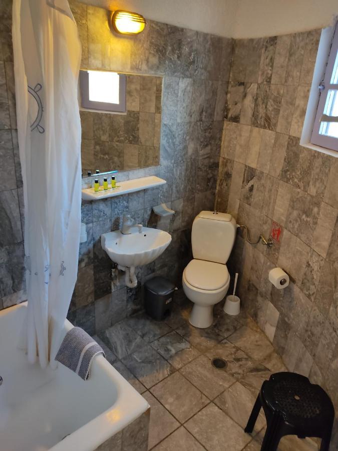 Porto Sikinos Hotel Alopronia Экстерьер фото