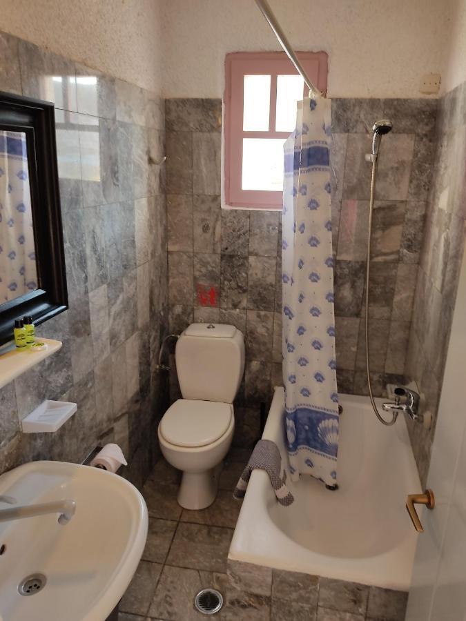 Porto Sikinos Hotel Alopronia Экстерьер фото