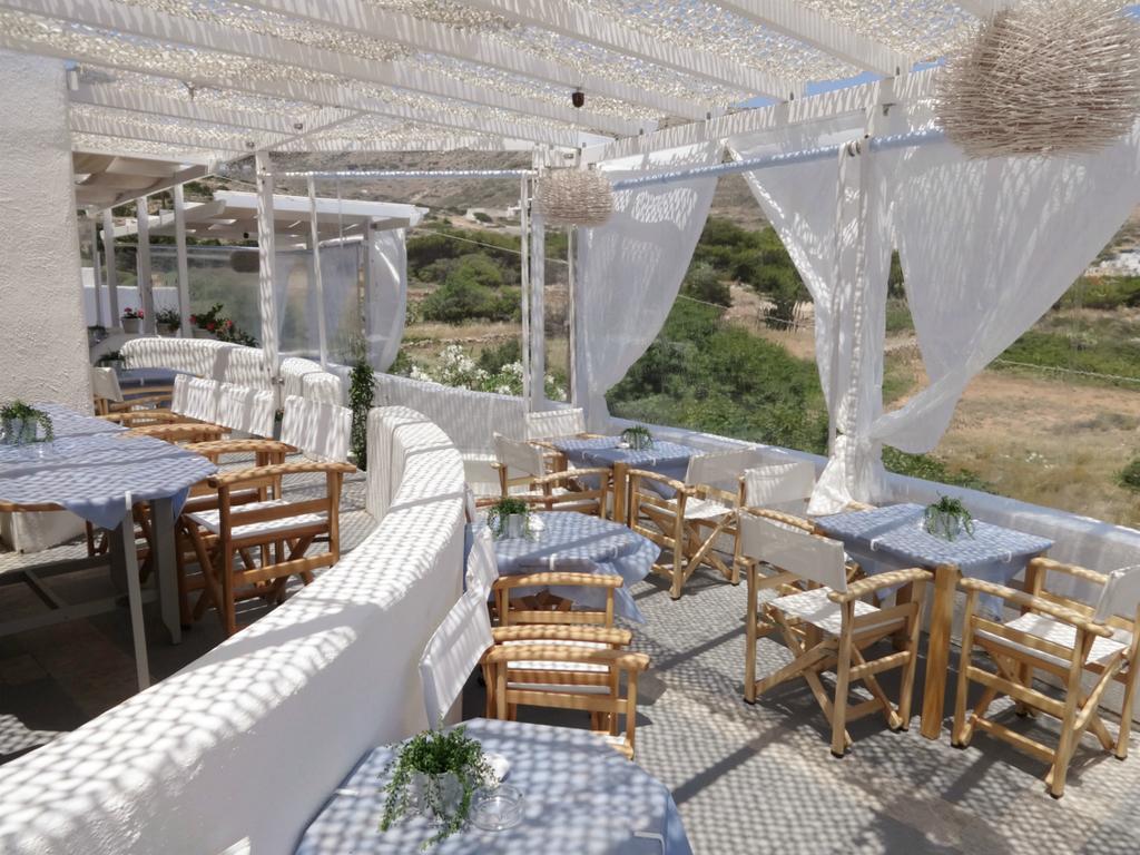 Porto Sikinos Hotel Alopronia Экстерьер фото